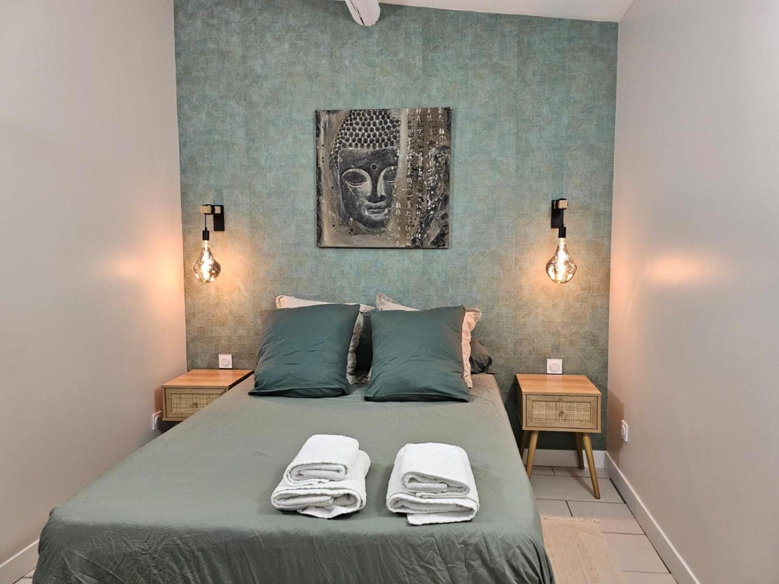 Agreable Logement Avec Terrasse Saint-Victoret 外观 照片